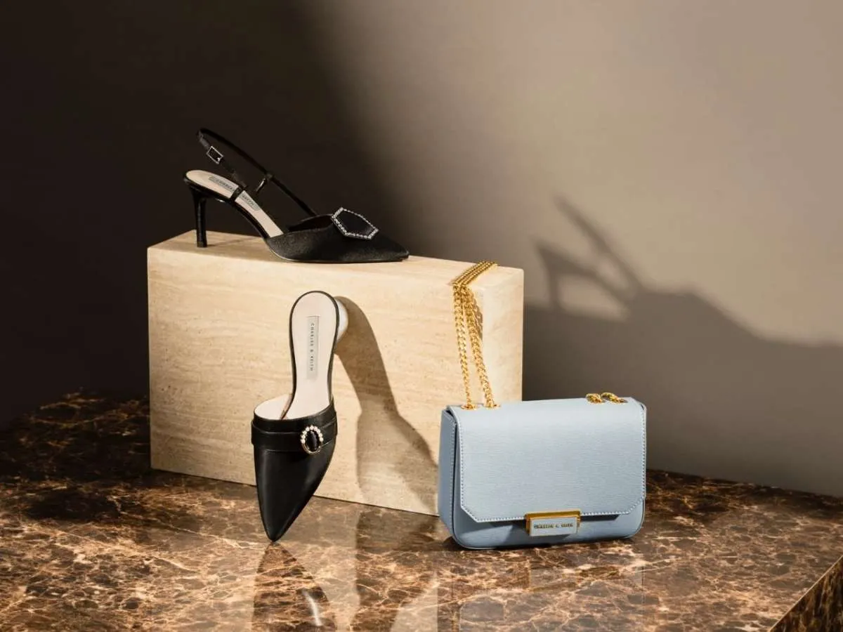 Charles & Keith luncurkan belanja online melalui situs resmi, ada diskon menanti