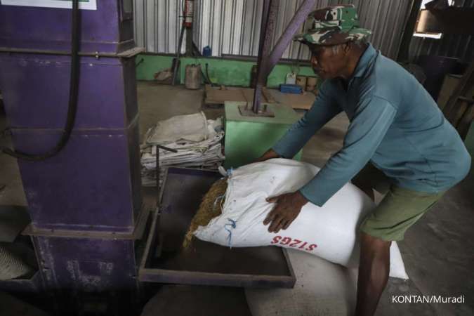 Tingkatkan Penggunaan Pupuk Organik, Jokowi Minta Mentan Ubah Aturan Pupuk Bersubsidi