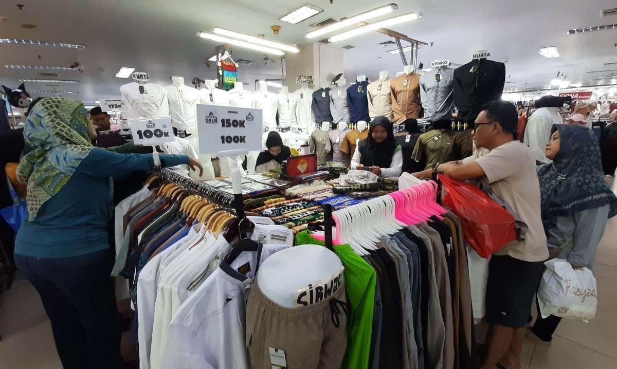 Rupiah Lemah, Harga Produk Impor Naik