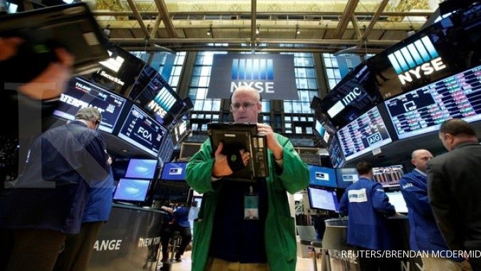 Wall Street berseri didukung saham-saham perbankan