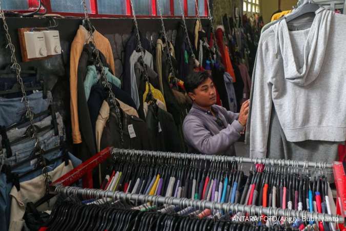 Penjualan Pakaian Lokal Naik 10% Berkat Larangan Impor Pakaian Bekas