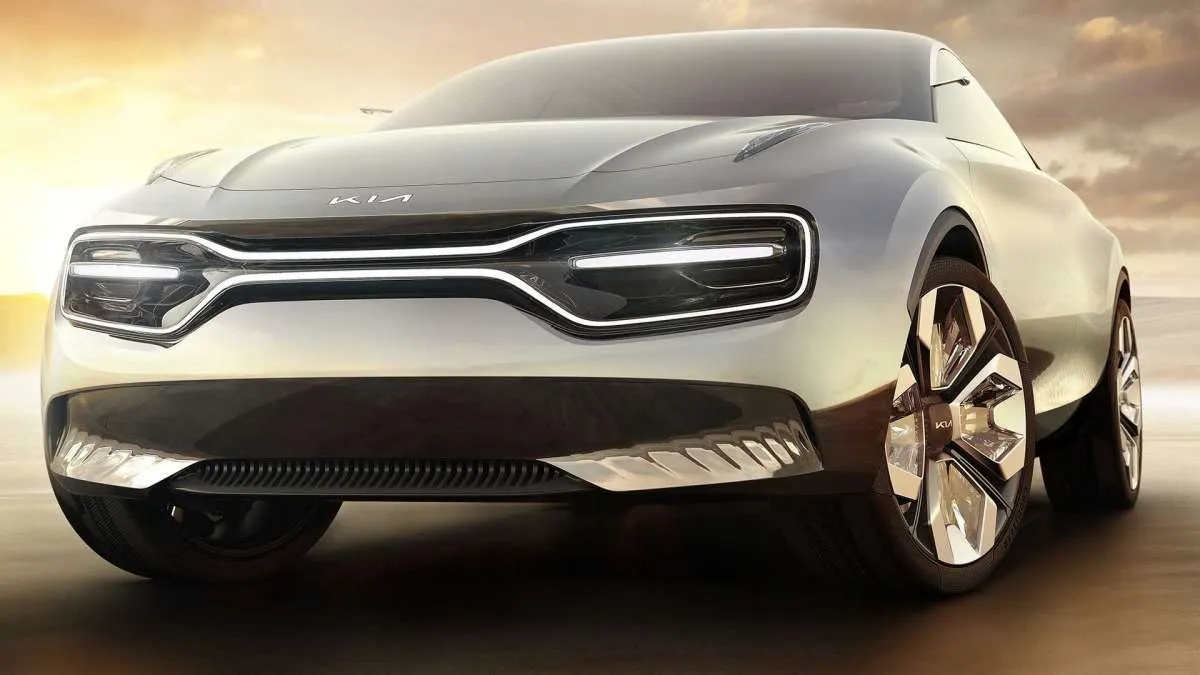 Di tahun yang baru, Kia rilis mobil listrik dengan logo dan slogan baru