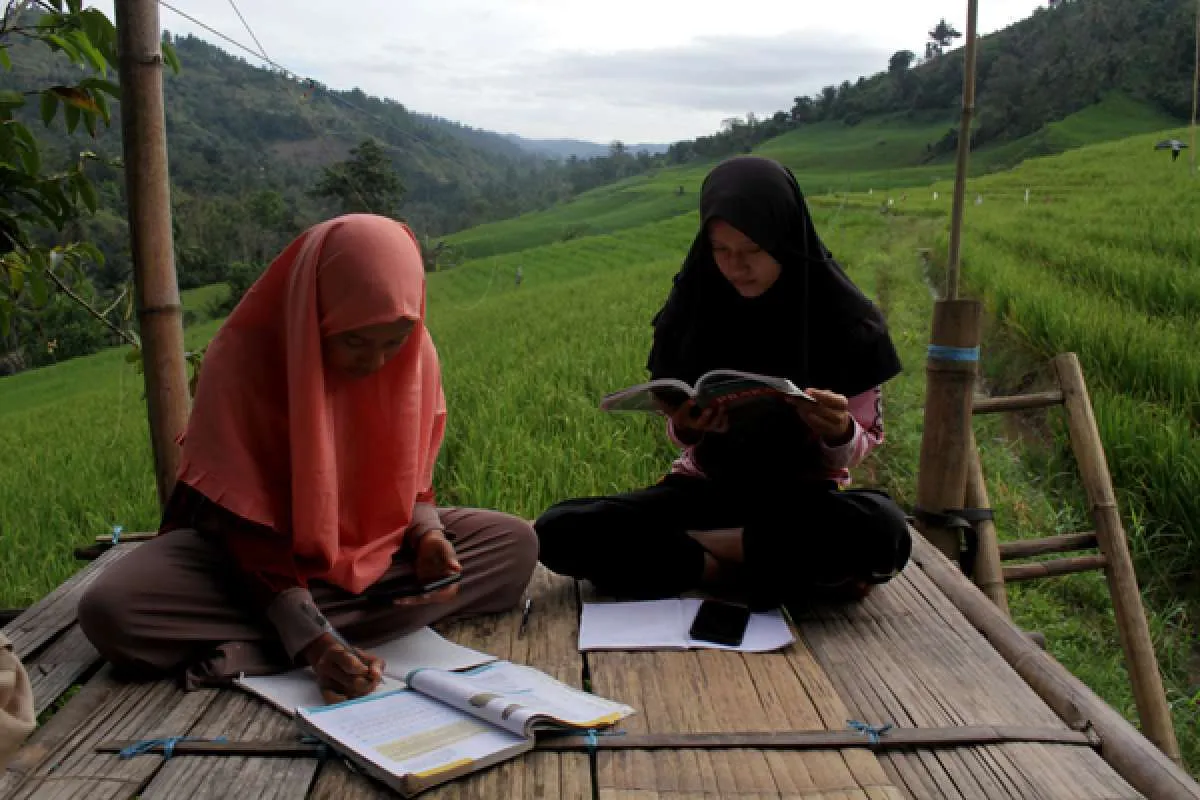 Kuota gratis bagi siswa, guru, mahasiswa & dosen sebesar 35-50 GB per bulan