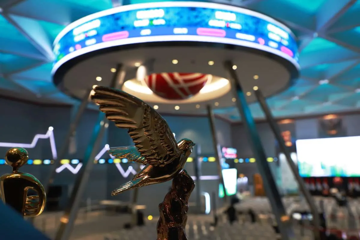 Saham Rekomendasi BRIDS Hari Ini (24/11): Cermati EMTK, BRMS, BULL