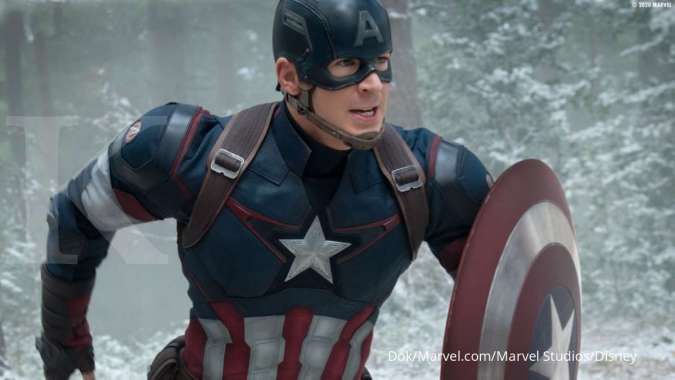 Captain America yang diperankan Chris Evans.