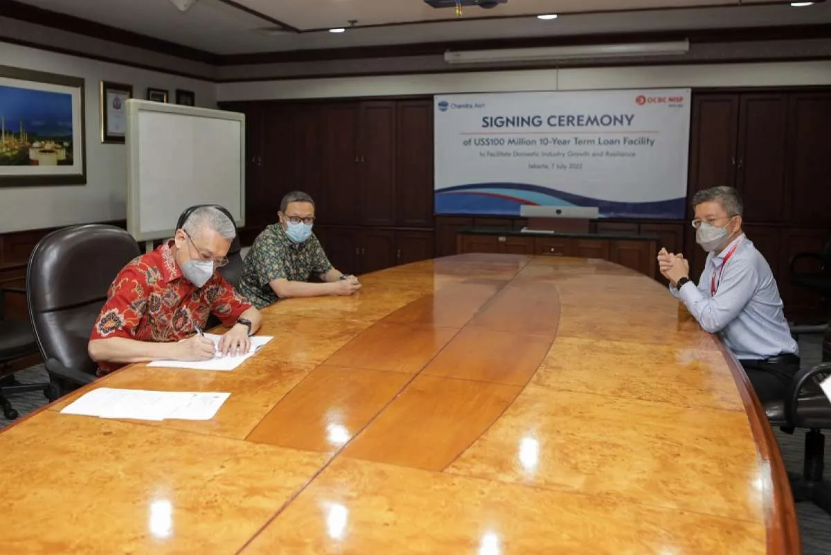 Bank OCBC NISP & Chandra Asri Menandatangani Fasilitas Pinjaman 10 Tahun USD100 Juta