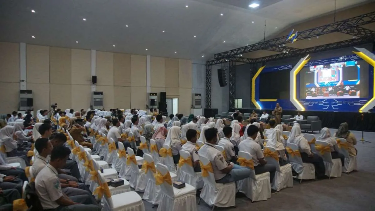 Kisah Pemuda Tanjung Enim Raih Mimpi Berkat Beasiswa dari Bukit Asam