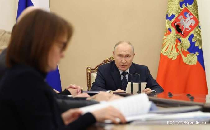 Putin Panik? PDB Rusia Terjun Bebas, Ini Dampak Buruk Sektor Manufaktur