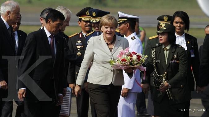 Angela Merkel disambut upacara kenegaraan