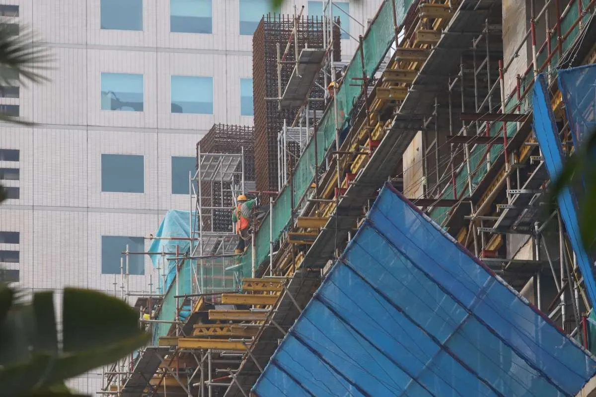 Investasi Infrastruktur Seret, AKI: Kontraktor Mulai Pilih Tahan Ekspansi