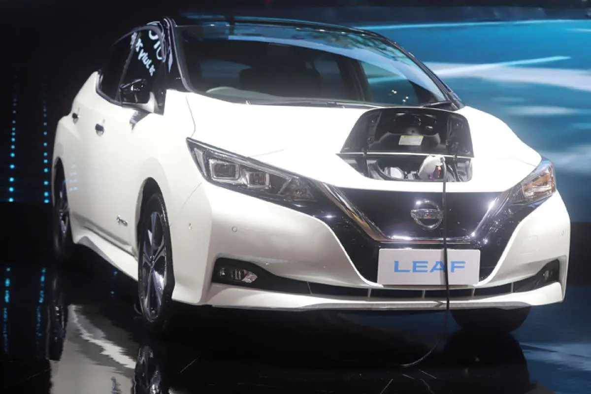 Mobil Nissan Leaf bisa dijadikan genset rumah