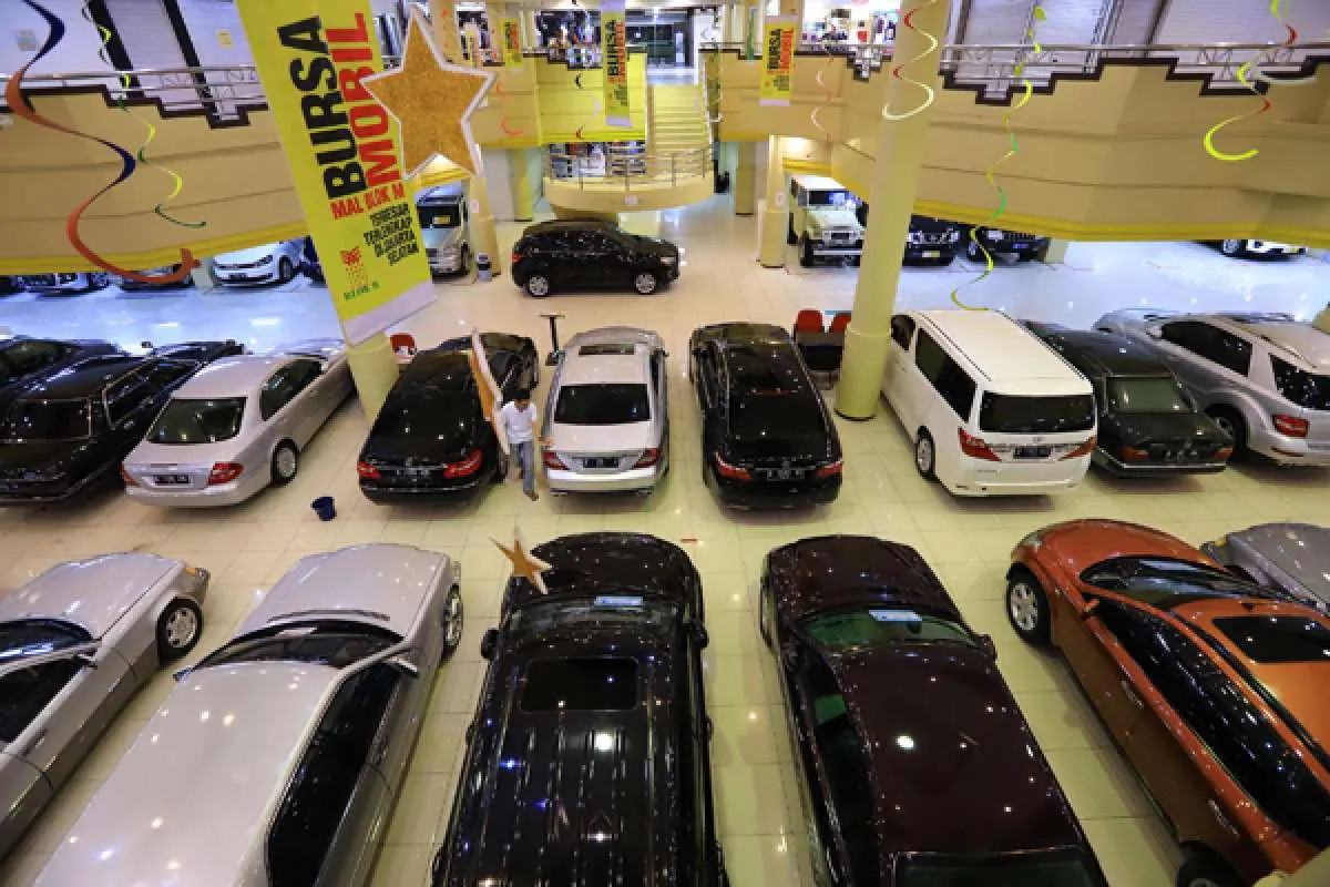 Mobil LCGC bekas laris manis, gara-gara corona?