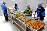 Sertifikasi Berlapis-lapis di Dapur Makan Bergizi