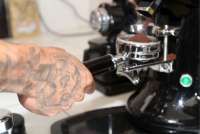 Bukan Cuma Barista, Ini 7 Jenis Pekerjaan Part Time Buat Tambah Cuan Mahasiswa