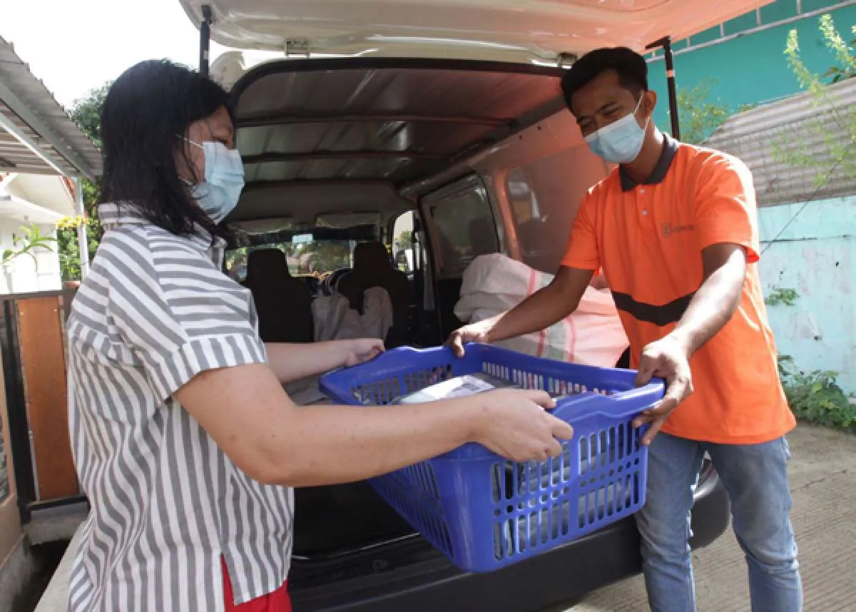 Perusahaan logistik mendukung UMKM mengembangkan produk lokal