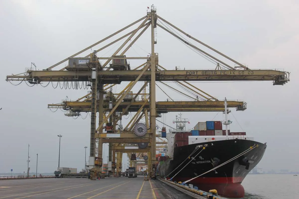 Arus Cargo Curah Cair Pelindo Capai 22,25 Juta Ton pada Kuartal III-2025