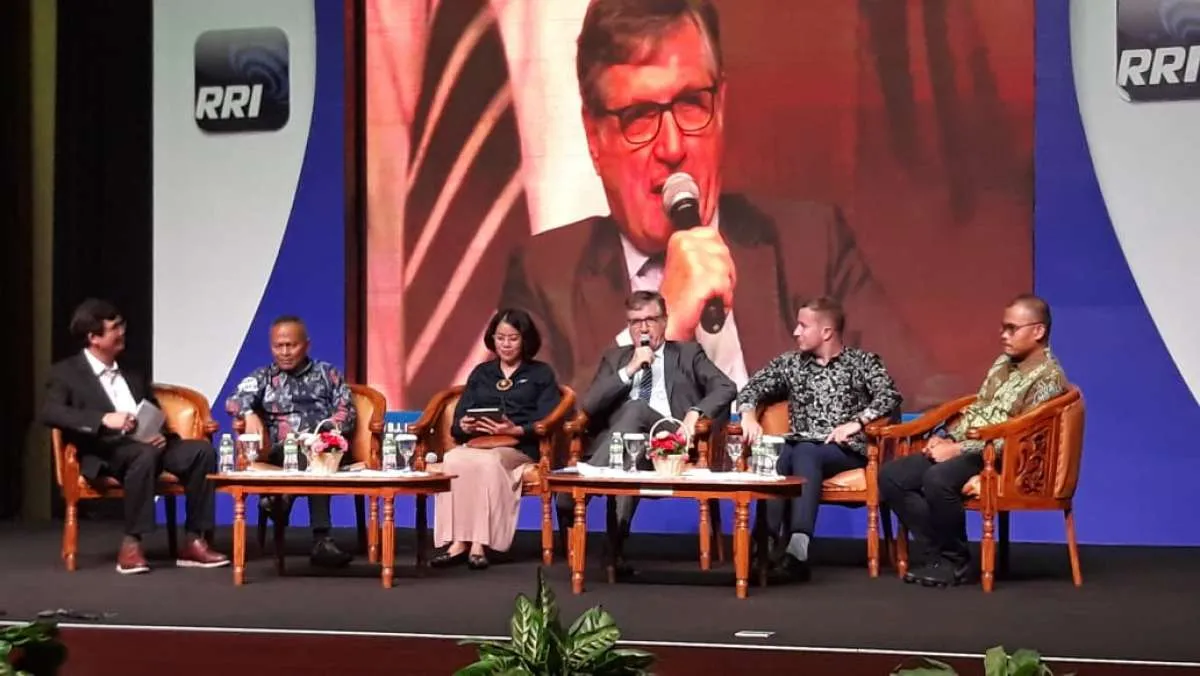 Voice of Indonesia gelar diplomatic forum untuk hormati jasa BJ Habibie bagi pers