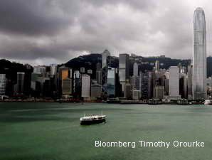 Bisnis dan Pariwisata Hongkong Terancam