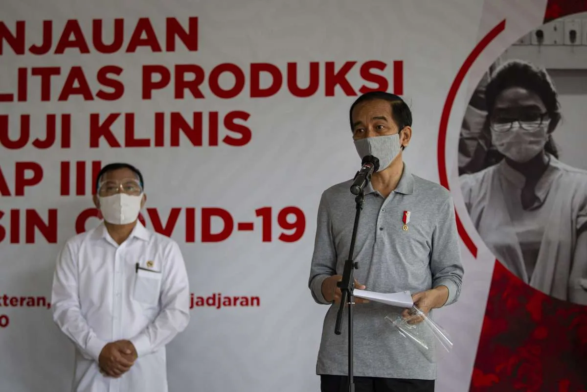Jokowi berikan tanda jasa bagi petugas medis yang gugur akibat Covid-19