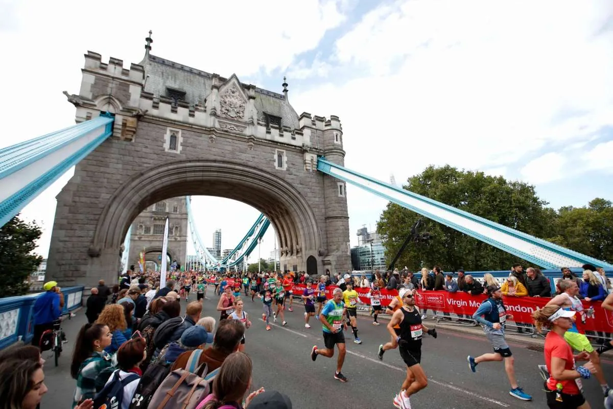 Penjualan Natal Sainsbury’s Naik 3,4%, Kinerja Grocery Menutupi Penjualan Pakaian
