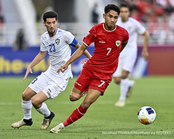 Tertinggal 2-0 dari Uzbekistan, Indonesia Kehilangan Kapten Rizki Ridho Kartu Merah 