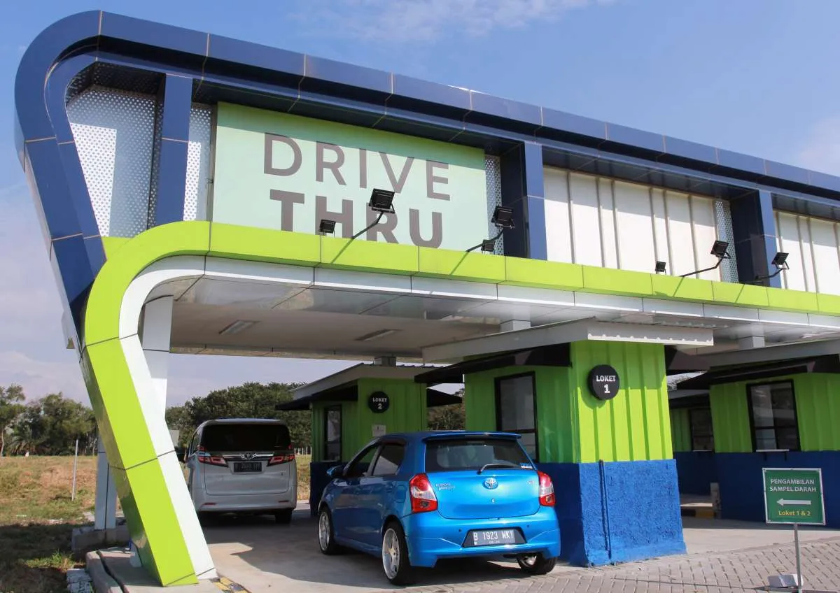 Syarat rapid test untuk naik pesawat ditiadakan, ini respon industri pariwisata