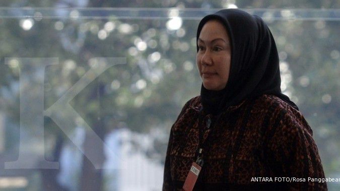 KPK diminta buktikan kejahatan keluarga di Banten