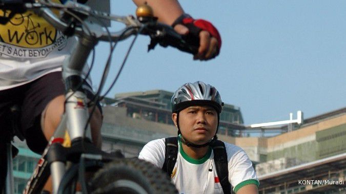 Kabar gembira, kini pesepeda bike to work boleh melintas di jalan Sudirman-Thamrin