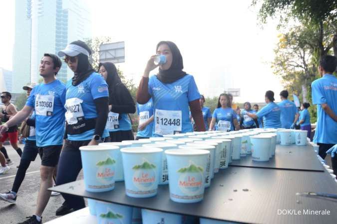 Le Minerale Memenuhi Standar Hydration Marathon Internasional