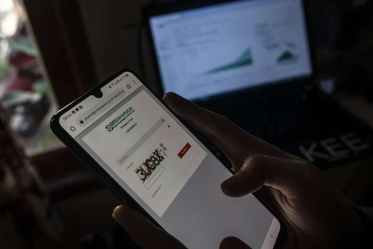 Bisa online, ini cara pendaftaran vaksin Covid-19 di Loket.com & Pedulilindungi.id