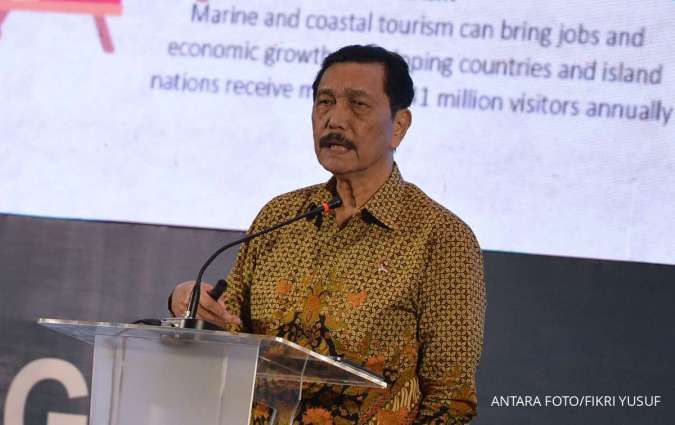 Luhut: Rencana Bea Masuk 200% Tidak Hanya Menyasar Barang dari Tiongkok