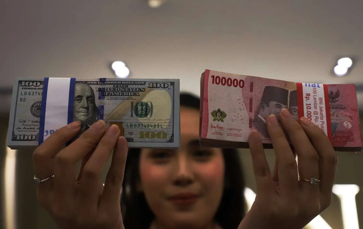 Rupiah Dibuka Melemah Tipis ke Rp 16.584 Per Dolar AS Hari Ini, Asia Bervariasi