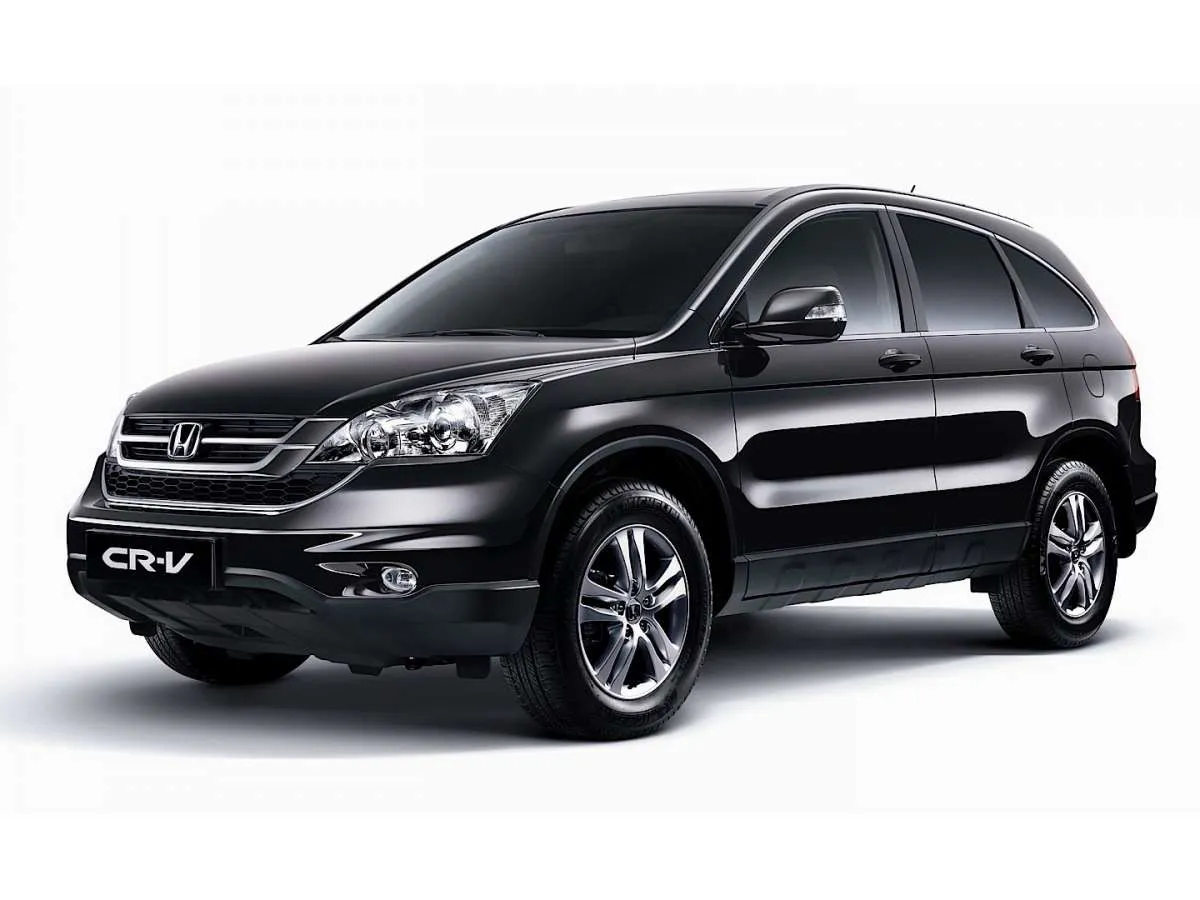 Harga mobil bekas Honda CR-V tahun lama kini mulai Rp 100 jutaan