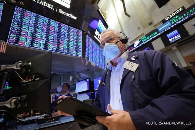 Emiten di Wall Street yang Paling Melejit dan Paling Merana di Tahun Lalu