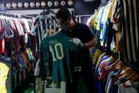 Euforia Piala Dunia, Investasi Jersey Sepak Bola Kian Menggoda
