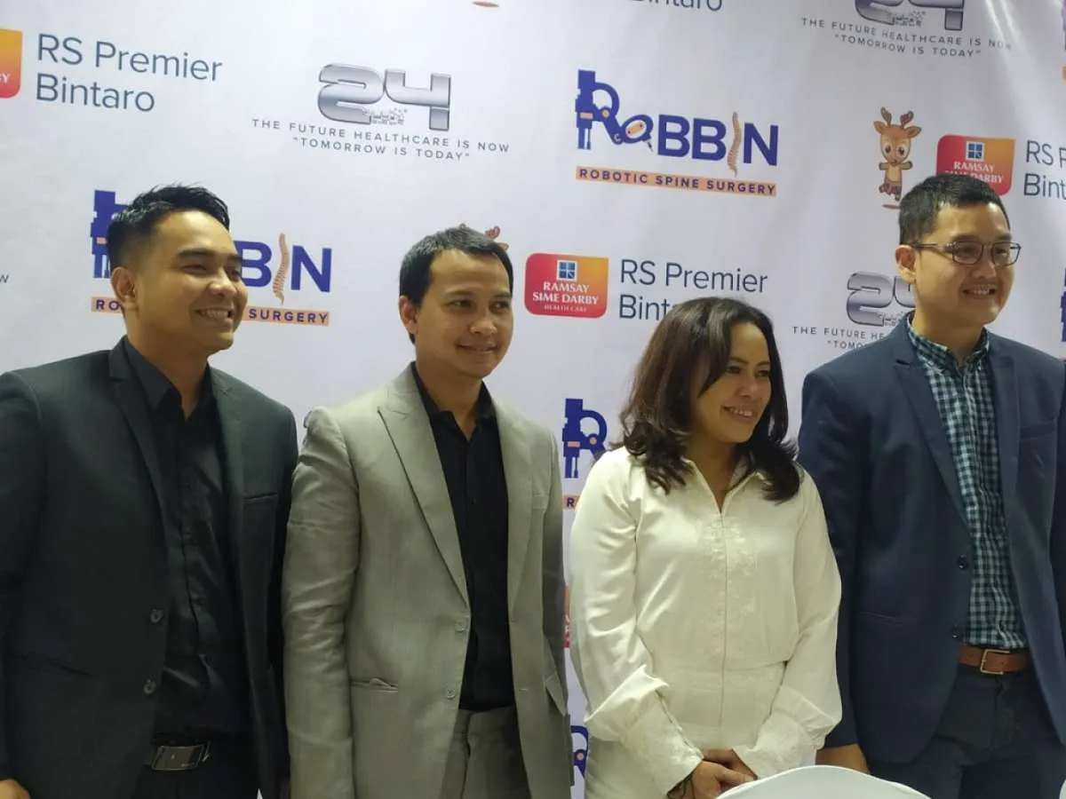 Robotic Navigation Spine Surgery: Teknologi Robot Navigasi Solusi Tulang Belakang