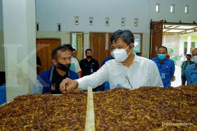 Laba Gudang Garam (GGRM) Turun 77,7%, Simak Rekomendasi Sahamnya