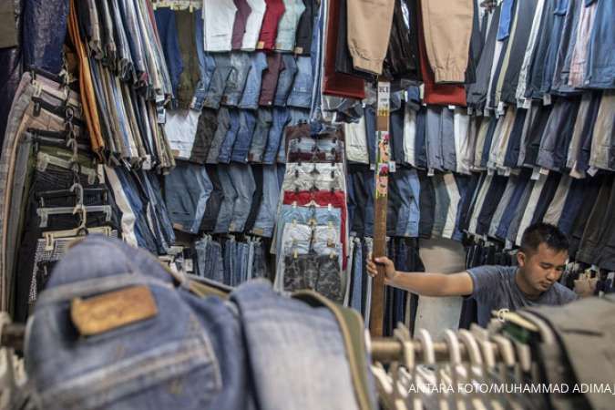 Kemendag Minta idEA Lakukan Take Down Penjualan Pakaian Bekas Impor Via Marketplace