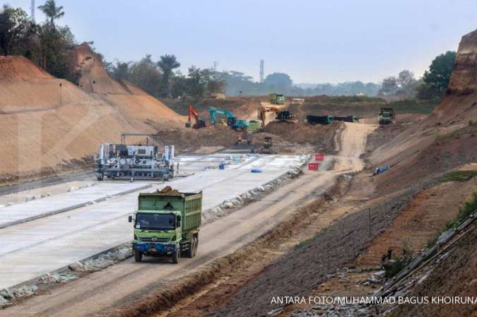 Pemerintah menargetkan pembangunan jalan tol sepanjang 2.500 km hingga 2024