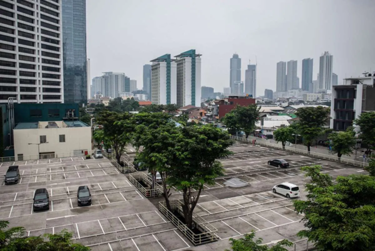 Sebanyak 1.100 perusahaan langgar PSBB Jakarta, 188 di antaranya ditutup paksa