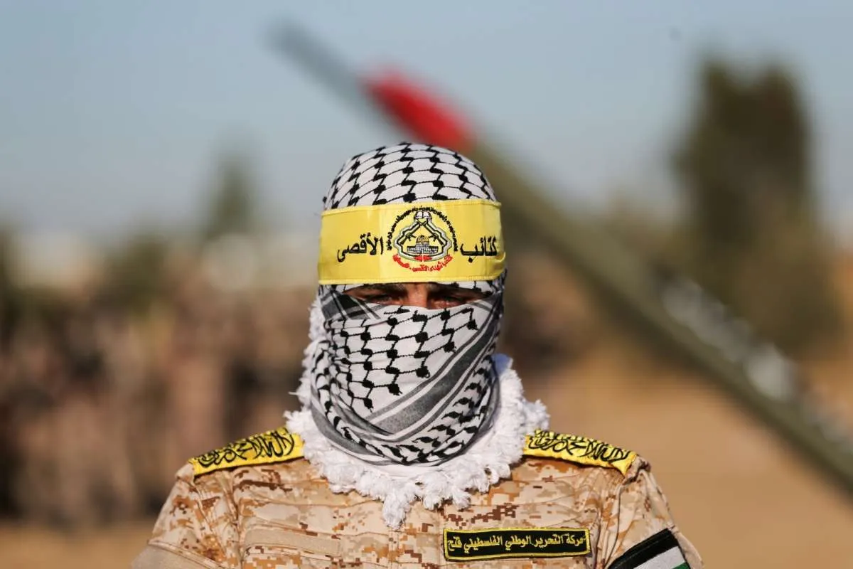 Balas kiriman balon api dari Palestina, pesawat tempur Israel gempur situs Hamas