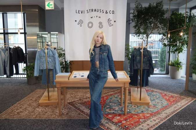 Tuangkan Gaya Personal, Koleksi Eksklusif Levi’s dan Rosé Tawarkan Opsi Kustomisasi