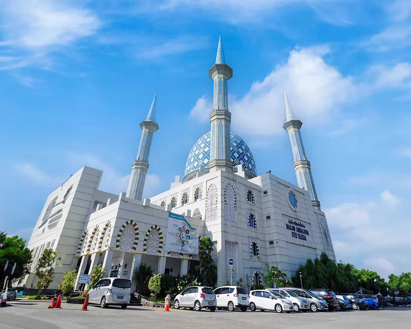 Masjid Tazkia Islamic Centre Sentul City