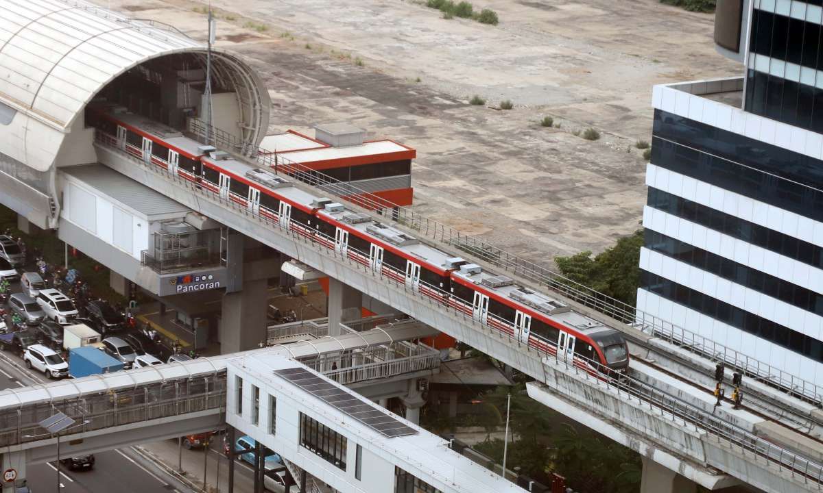 Pengguna LRT Jabodebek Terus Meningkat