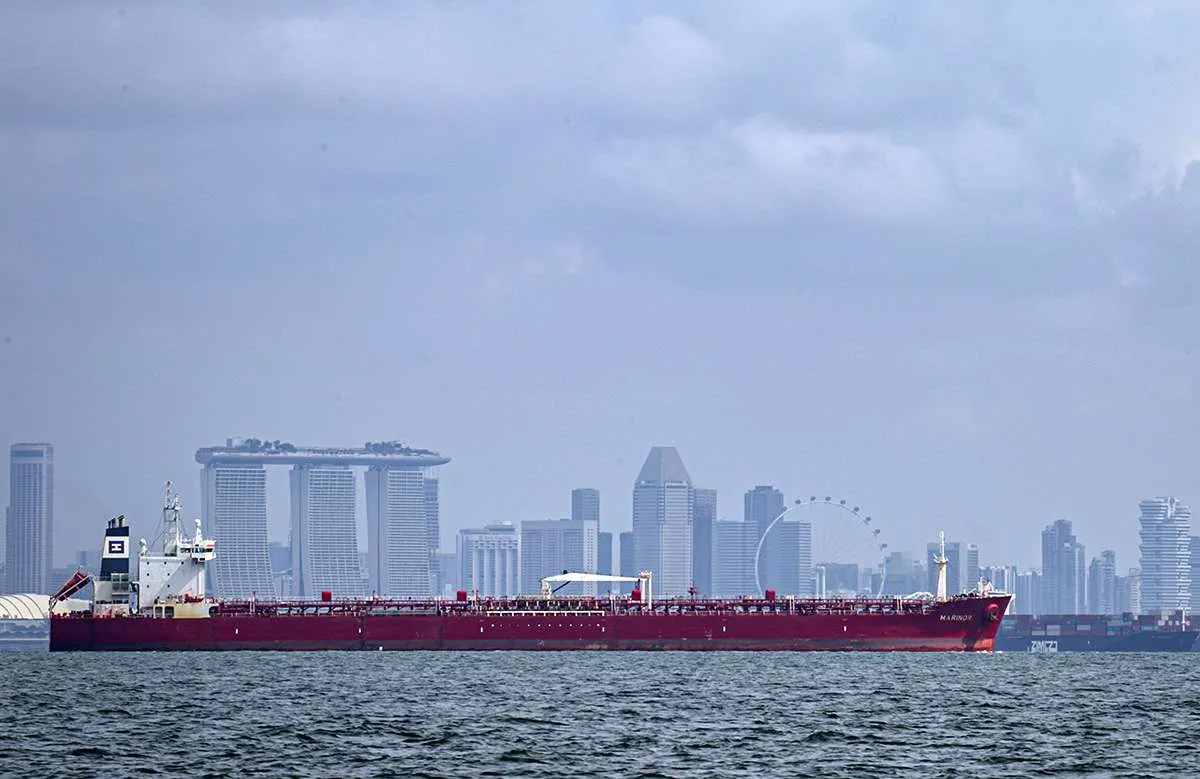 Pelajaran dari Industri Pelayaran Global