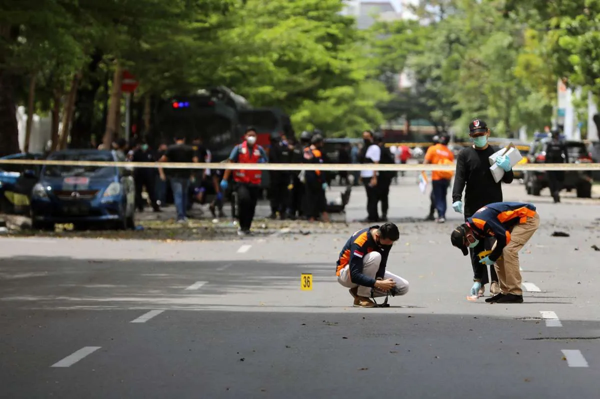 Pascabom bunuh diri, jalan depan Gereja Katedral Makassar masih ditutup