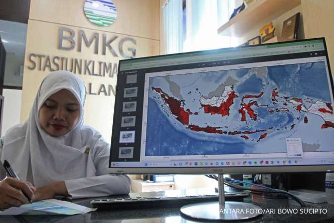 BMKG Rilis Daftar Wilayah yang Berpotensi Hujan Lebat & Badai 25-30 Oktober 2023 