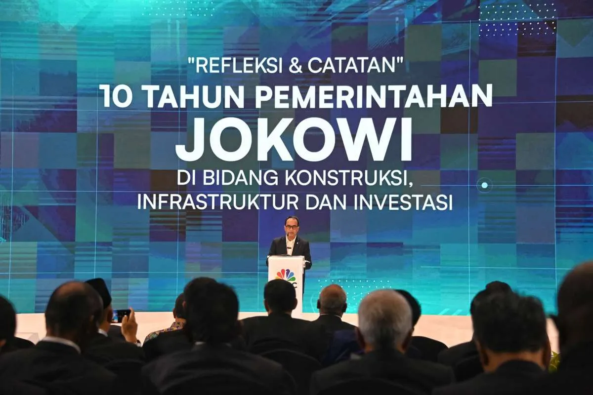 Refleksi 10 Tahun Pemerintahan Joko Widodo,Fokus Utama Pembangunan SektorTransportasi