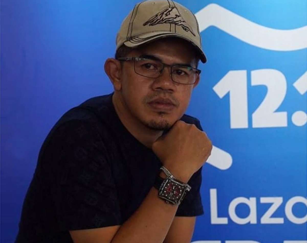 Berhenti Kerja Sales demi Bisnis Sepatu Wedges & Heels