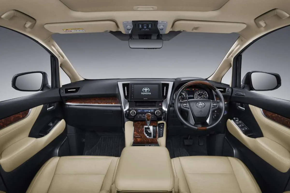 Pengamat otomotif sebut pasar mobil MPV premium tidak terlalu terpengaruh pandemi